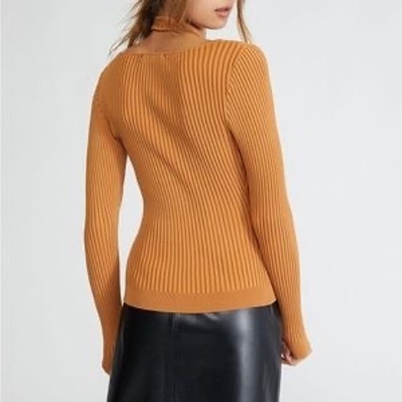 NWT MINKPINK Gianna Knit Long Sleeve Top Pecan Size Medium - Picture 6 of 9